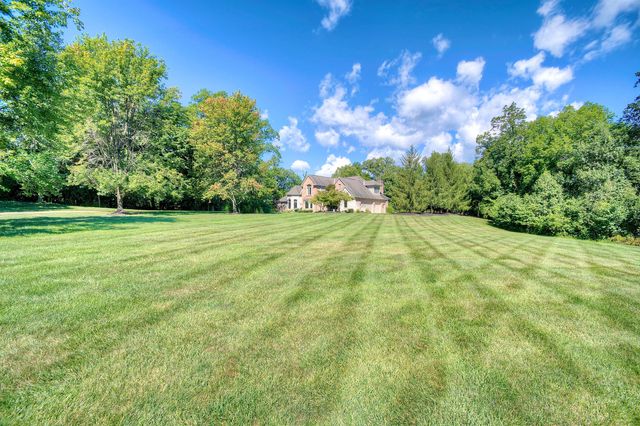 633 Rivershore Drive, Hebron, KY 41048