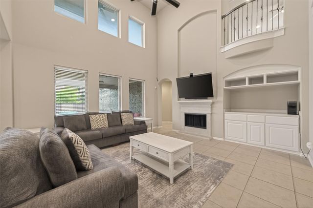 19859 Sonterra Lane, Richmond, TX 77407