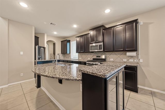 19859 Sonterra Lane, Richmond, TX 77407