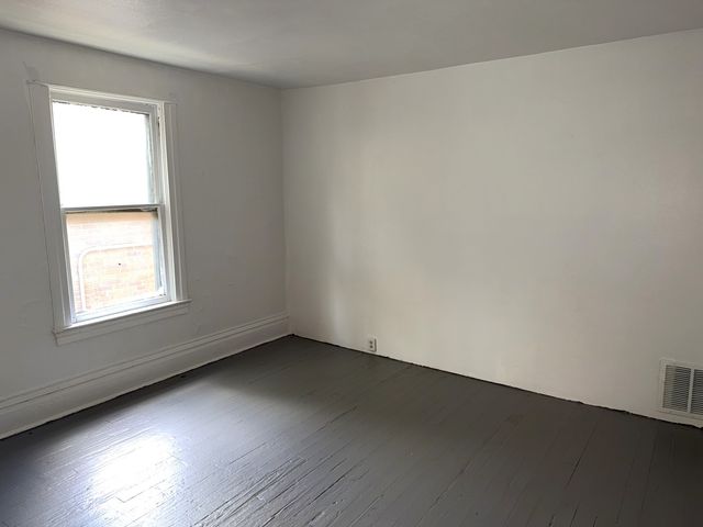 1219 CROSBY Street, Rockford, IL 61107