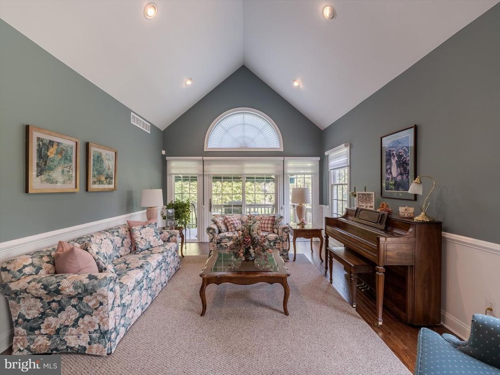 128 SAWGRASS DR, Blue Bell, PA 19422