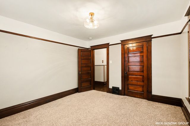 356 Pine Avenue 2 UNIT, Holland, MI 49423