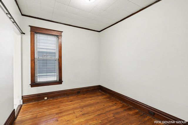 356 Pine Avenue 2 UNIT, Holland, MI 49423