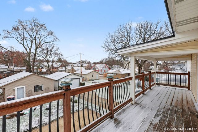356 Pine Avenue 2 UNIT, Holland, MI 49423