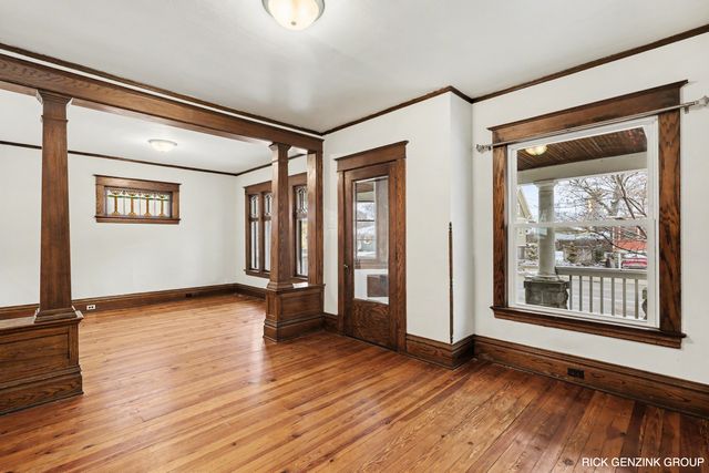 356 Pine Avenue 2 UNIT, Holland, MI 49423
