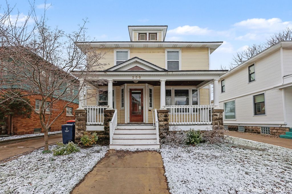 356 Pine Avenue 2 UNIT, Holland, MI 49423