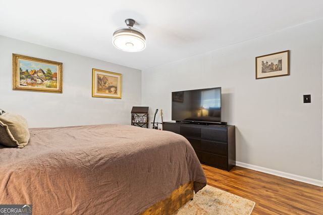 5400 Roswell Road A4, Sandy Springs, GA 30342