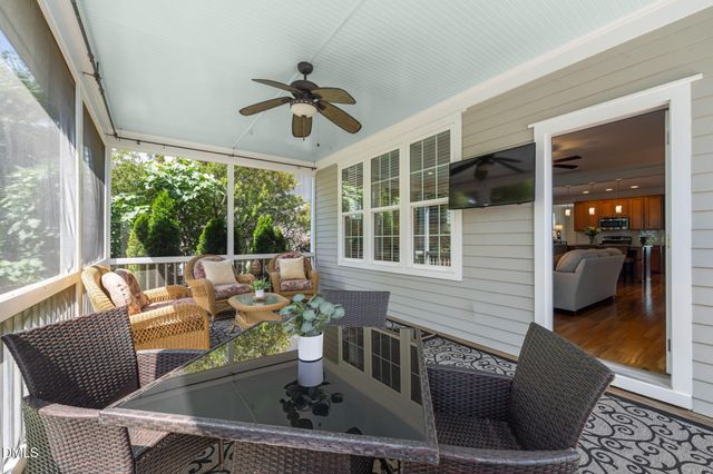 109 Mearleaf Place, Holly Springs, NC 27540