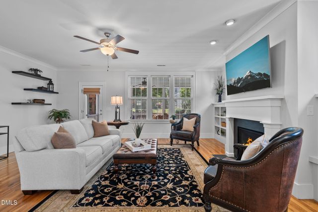 109 Mearleaf Place, Holly Springs, NC 27540