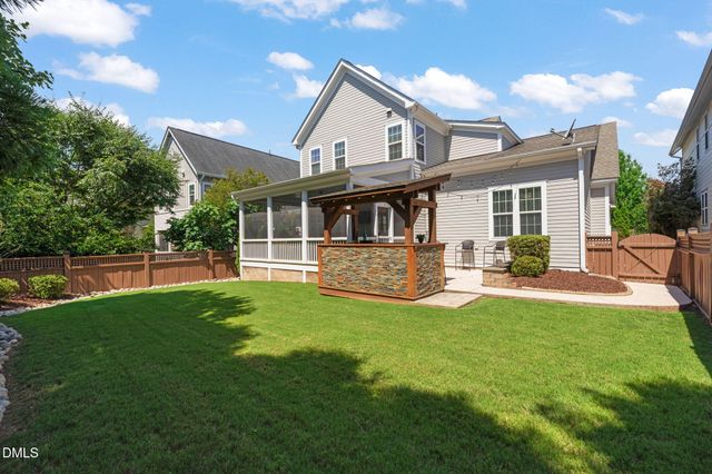 109 Mearleaf Place, Holly Springs, NC 27540