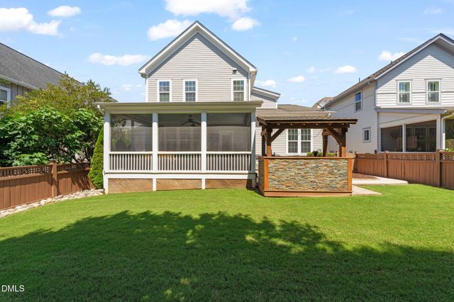 109 Mearleaf Place, Holly Springs, NC 27540