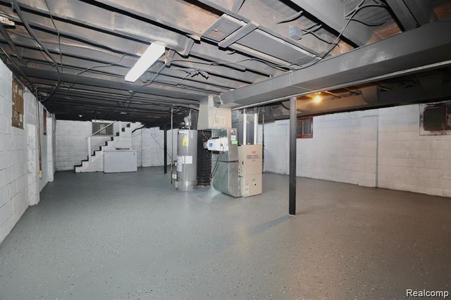 3044 Hanley Street, Hamtramck, MI 48212