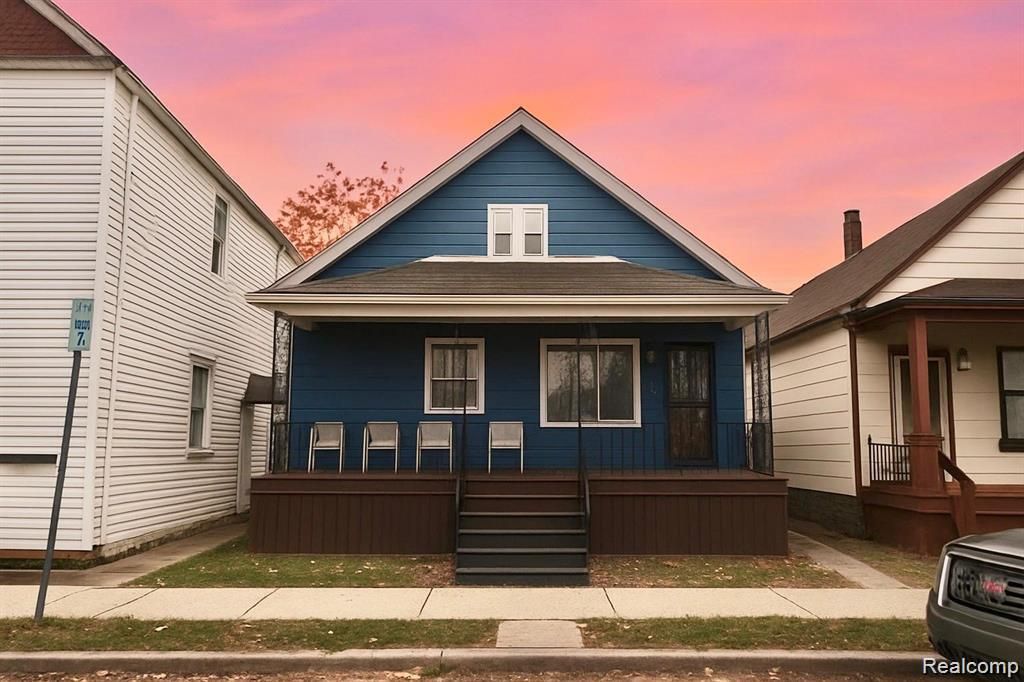 3044 Hanley Street, Hamtramck, MI 48212