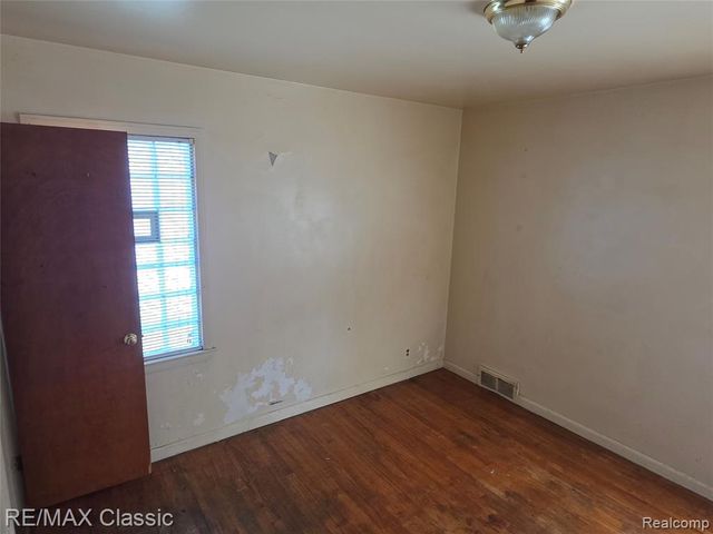 17350 Annott Street, Detroit, MI 48205