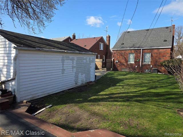 17350 Annott Street, Detroit, MI 48205