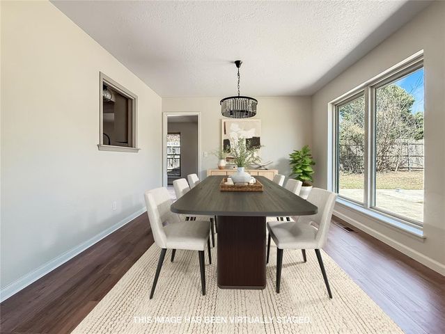 405 Willow Branch Road, Norman, OK 73072