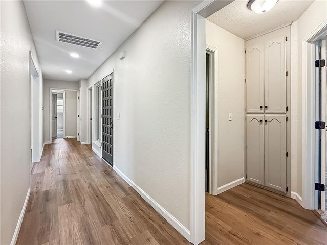 405 Willow Branch Road, Norman, OK 73072