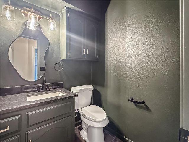 405 Willow Branch Road, Norman, OK 73072