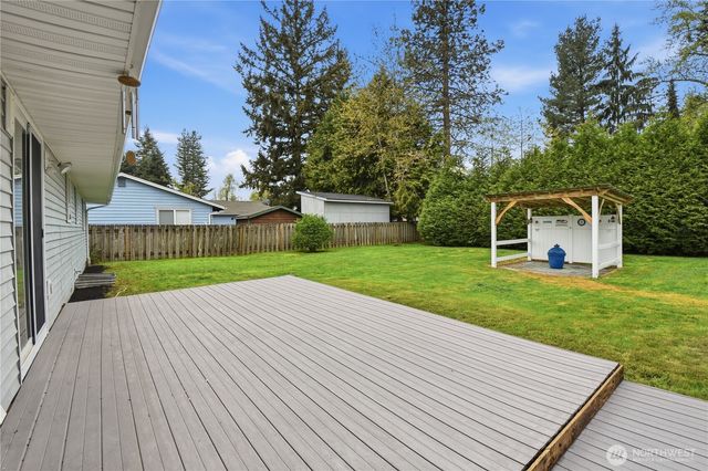 12010 38th Ave Ne, Marysville, WA 98271