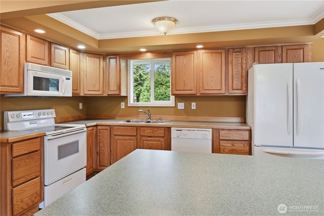 12010 38th Ave Ne, Marysville, WA 98271