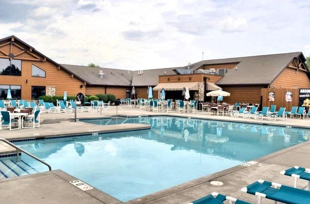 117 Misty Pines Drive, Wisconsin Dells, WI 53965