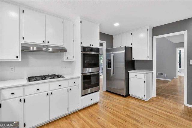505 Woodman Place, Roswell, GA 30076