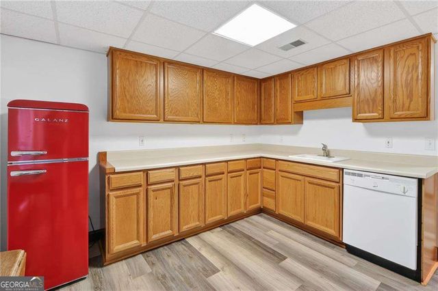 505 Woodman Place, Roswell, GA 30076