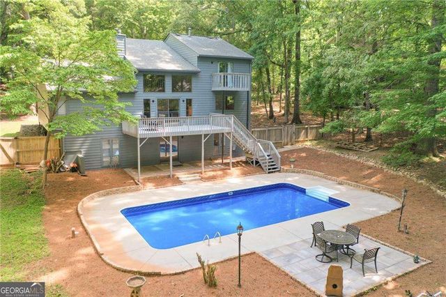 505 Woodman Place, Roswell, GA 30076