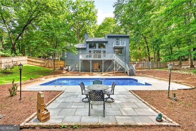 505 Woodman Place, Roswell, GA 30076