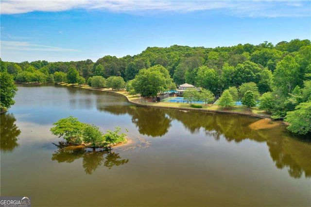 505 Woodman Place, Roswell, GA 30076
