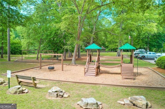 505 Woodman Place, Roswell, GA 30076