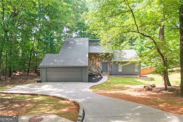 505 Woodman Place, Roswell, GA 30076