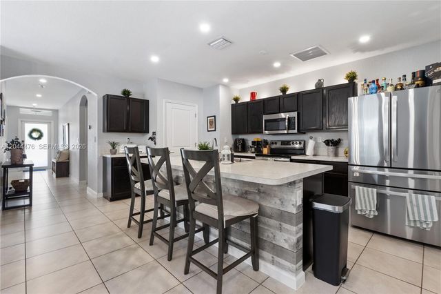24870 SW 122nd Pl, Homestead, FL 33032