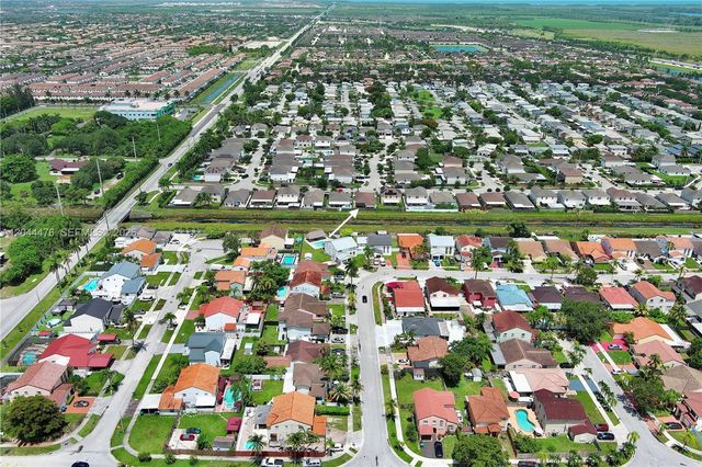 24870 SW 122nd Pl, Homestead, FL 33032