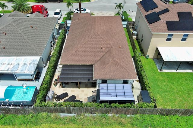 24870 SW 122nd Pl, Homestead, FL 33032