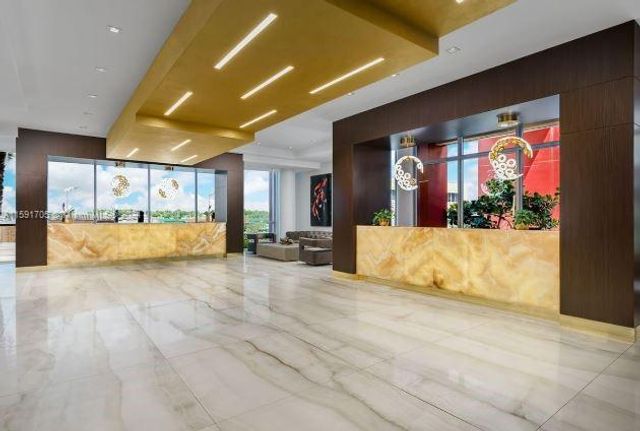 777 N Ocean Dr N302, Hollywood, FL 33019