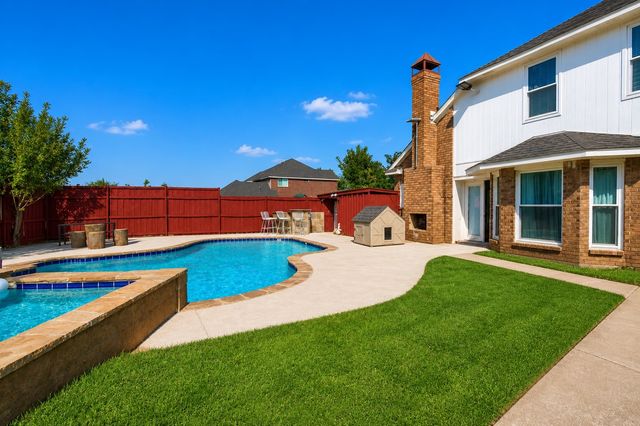 2044 Hillshire Drive, Lewisville, TX 75067