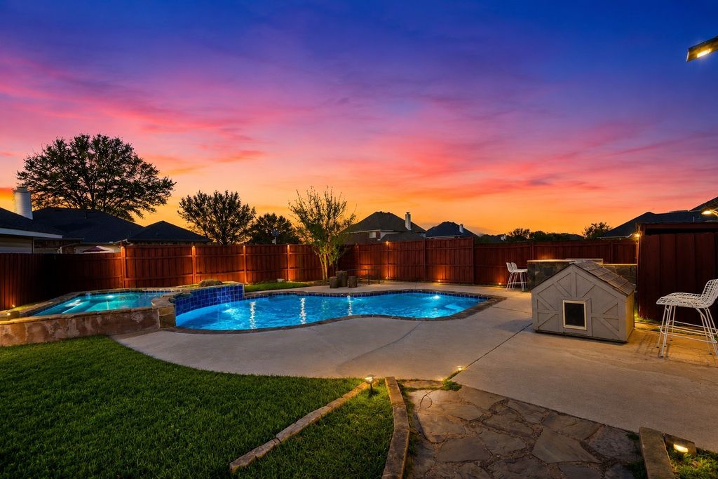 2044 Hillshire Drive, Lewisville, TX 75067