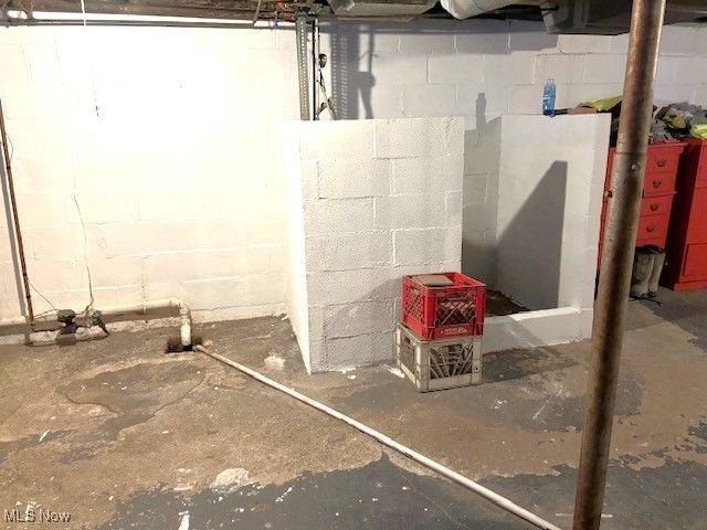 265 Sexton Street, Struthers, OH 44471