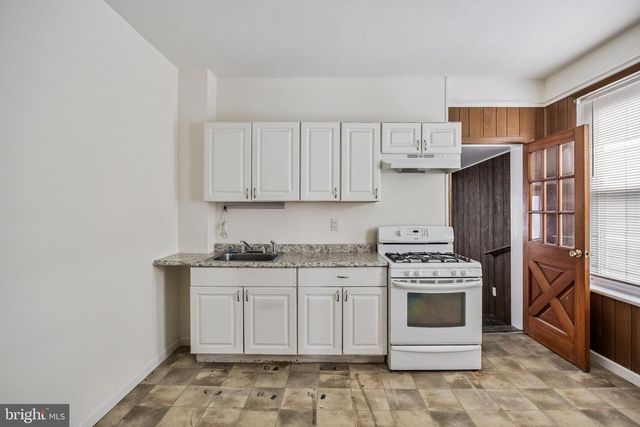 318 MOTT AVE, Burlington, NJ 08016