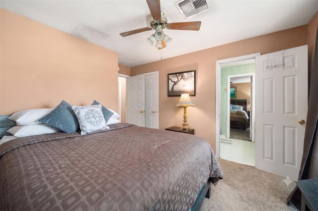 1309 Sunset Drive, Dickinson, TX 77539
