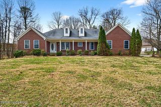 217 Bolton Ct, Shepherdsville, KY 40165