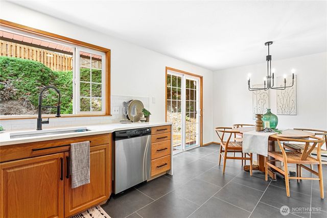 3785 Greenville Place, Bellingham, WA 98226