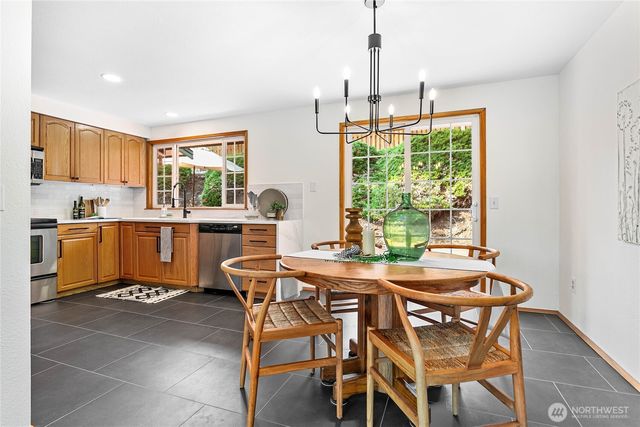 3785 Greenville Place, Bellingham, WA 98226