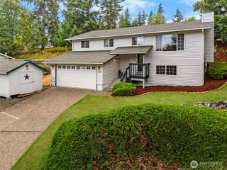 3785 Greenville Place, Bellingham, WA 98226