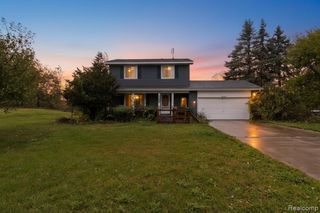 1066 Ramsgate Road, Flint, MI 48532