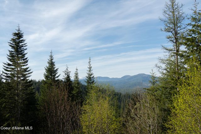 N Hill RD, Post Falls, ID 83854