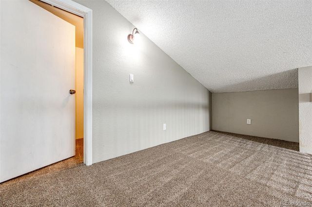9837 E Peakview Avenue D11, Englewood, CO 80111
