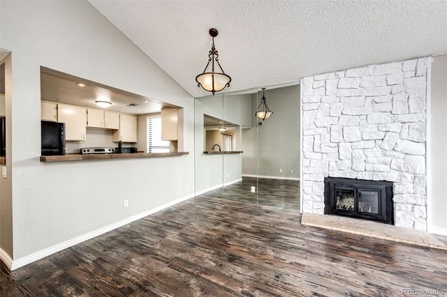 9837 E Peakview Avenue D11, Englewood, CO 80111