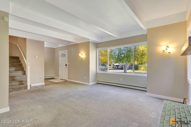 9219 Strutz Avenue, Anchorage, AK 99507
